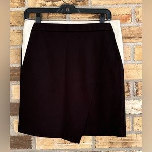 White House Black Market - Ponte Mini Skirt -NWT Size 2